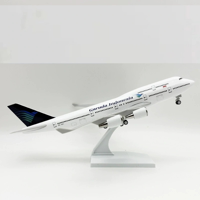 Model Kit Indonesia - 1/250 스케일 30cm 가루다 인도네시아 항공