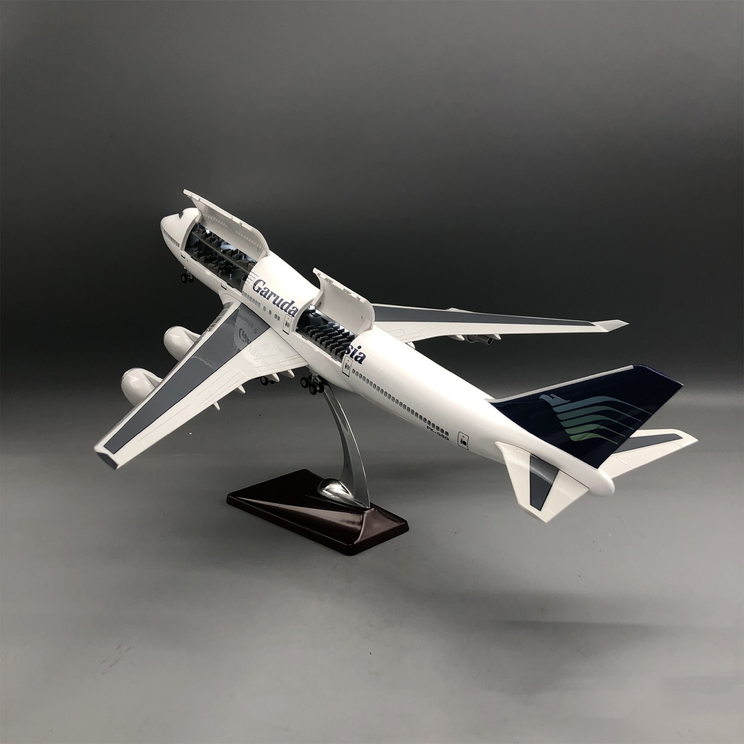 새로운 캐빈 도어 개폐 가능 가루다 인도네시아 B747 - Model Kit Indonesia 리뷰 및 가격
